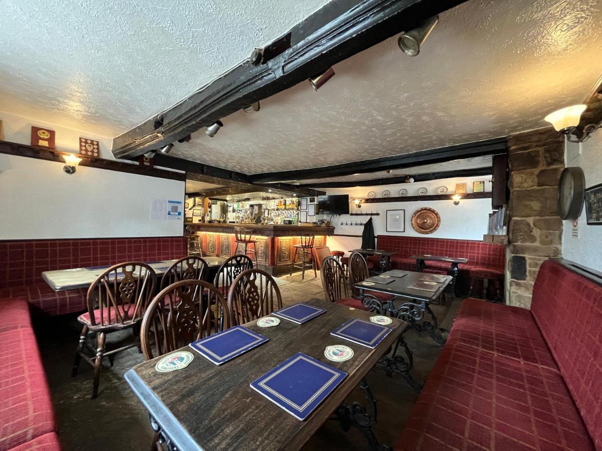 Masons Arms Hotel Gargrave Exterior foto
